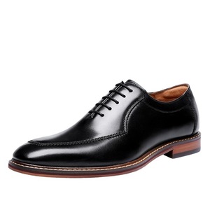 Zapatos Casuales de Cuero para Hombre con Remaches Metálicos y Cordones de Piel de Vaca - Zapatos de Punta Puntiaguda para Hombre, Nuevo Estilo - Product Image 1