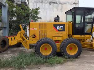 Modèle 2023 Caterpillar 140H, niveleuse à moteur d'occasion, faible nombre d'heures, garantie d'un an, certifiée CE, pompe incluse - Product Image 6