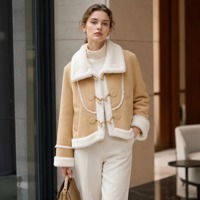 Manteau court chaud pour femme, kaki clair, en faux daim gaufré, col à revers, boutons à pression en corne, bords bruts, coupe ample, vêtement d'extérieur d'hiver