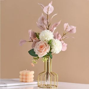 Elegante florero de metal decorativo hecho a mano con revestimiento a prueba de herrumbre, perfecto para flores frescas y artificiales, ideal para regalar - Product Image 3