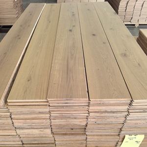 <span class=keywords><strong>Parquet</strong></span> en bois <span class=keywords><strong>massif</strong></span> de chêne blanc européen naturel de haute qualité, conçu par des ingénieurs en bois - Product Image 1
