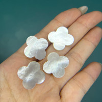 Accessoires de bijouterie en nacre de qualité supérieure, trèfle à quatre feuilles, 23*23*2MM.
