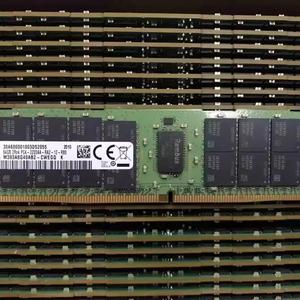 Memoria de servidor DDR4 64GB 2RX4 3200 RDIMM M393A8G40CB4-CWE - Product Image 4