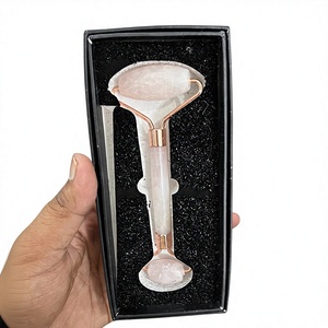FAIJAN GEMS Rodillos de Masaje Facial de Cuarzo Rosa Natural, Masajeador Tallado en Oro Rosa, Piedras Preciosas Sueltas de Rajasthan - Product Image 1
