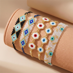Bracelets en perles tissées à la main Resoul, style bohème, avec motif œil porte-bonheur, bijoux géométriques pour femme, idéal pour l'été et les festivals - Product Image 1