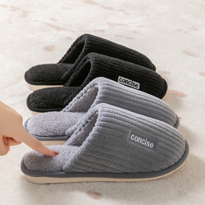 Nuove scarpe da <span class=keywords><strong>donna</strong></span> autunno e inverno popolari per la casa, antiscivolo con suola spessa <span class=keywords><strong>pantofole</strong></span> <span class=keywords><strong>di</strong></span> cotone per interni ed esterni - Product Image 4