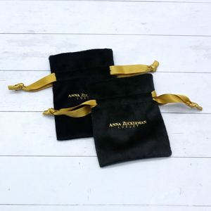 Small Black Velvet <b>Drawstring</b> Jewelry <b>Pouch</b> Luxury Custom Gift Packing <b>Pouches</b> - Product Image 3