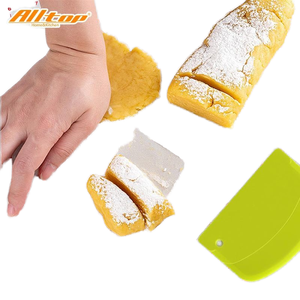 Raspador de Masa para Repostería, Cortador de Masa de Plástico Seguro, Raspador de Plástico Flexible, Raspador de Banco Práctico, Raspador Multiusos para Alimentos - Product Image 5