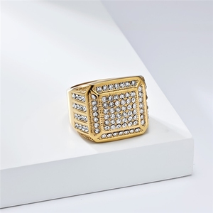 Anillo de Dedo Cuadrado Geométrico de Acero Inoxidable Chapado en Oro de 18K con Circonitas y Diseño Hip Hop Personalizado para Hombre, Joyería para Raperos - Product Image 2
