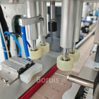 Ligne de production de capsulage haute vitesse, machine de capsulage à roue rotative en caoutchouc