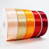 Vente en gros Ruban de satin double face de haute qualité de 4cm Rouleaux de ruban de satin de polyester de couleur unie de 100 mètres pour l'emballage