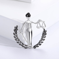 Broche Balance en alliage de luxe pour femmes avocats pour les décorations de fête de mariage et de fiançailles également idéale comme cadeau pour enfants