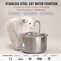 Distributeur d'eau automatique sans fil portable et rechargeable en acier inoxydable pour animaux de compagnie avec conception détachable pour chats et chiens 2L