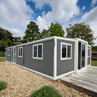 Kit de maison mobile préfabriquée de luxe entièrement meublée, pliable et à construction rapide Maison conteneur extensible avec toit en triangle