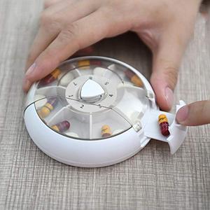 Flower Shape 7 Day <b>Large</b> <b>Plastic</b> <b>Box</b> With Clear Compartments Portable 7-Day Travel Pill Organizer - Product Image 5