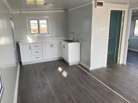 Maison modulaire préfabriquée en acier à installation rapide, 2 chambres, 1 salle de bain, pliable et extensible, type conteneur