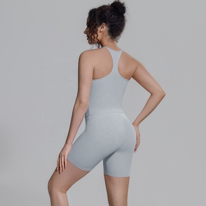 Completo Set Yoga Donna: Top Sportivo a Rapida Asciugatura, Reggiseno e Pantaloncini <span class=keywords><strong>Aderenti</strong></span> per Corsa e Fitness - Product Image 6