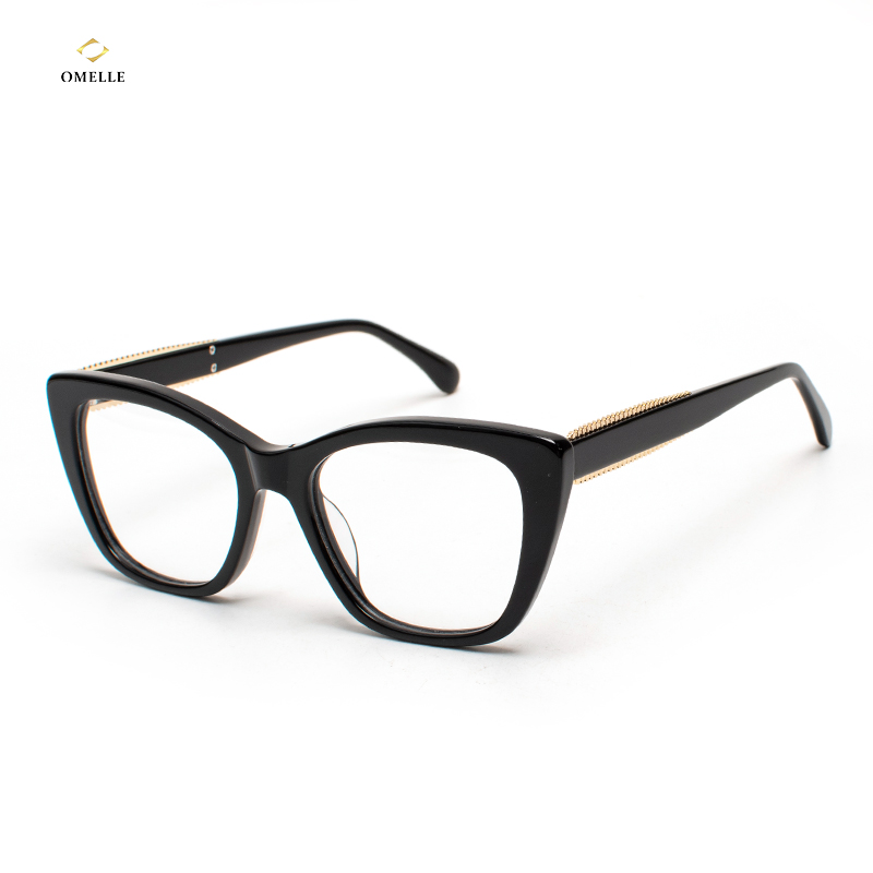 C01 Black+Gold