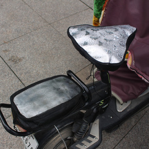 Fulishu Electric Scooter Seat Cover Full Coverage Heat Insulating UV Protection Water Resistant - Product Image 5