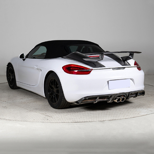 ชุดแต่งกันชนหลังคาร์บอนไฟเบอร์ ปี 2012-2016 สำหรับ Cayman Boxster 981 พร้อมบังโคลนและชุดป้องกันตัวถัง - Product Image 5