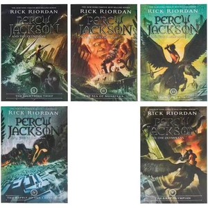 Edición original en inglés <span class=keywords><strong>de</strong></span> Percy Jackson y los Dioses del Olimpo: El Ladrón <span class=keywords><strong>de</strong></span> Rayos, juego <span class=keywords><strong>de</strong></span> <span class=keywords><strong>libros</strong></span> en caja, todos los 5 volúmenes. - Product Image 3