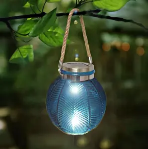 Lampada da giardino solare con lanterna marocchina in metallo per esterni per la decorazione del Patio del tavolo da giardino