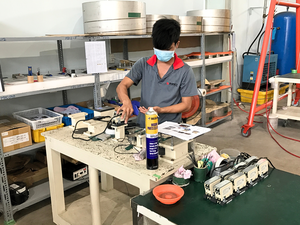 Controlador de Alimentador Vibratorio SANKI Flexible de Alta Funcionalidad, Nueva Maquinaria de Alta Tecnología de Vietnam para Plantas de Manufactura, 1 Año de Garantía - Product Image 4