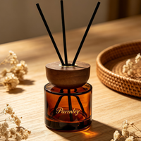 Botol Parfum Reed Diffuser Kaca Amber Kosong Desain Baru Custom 50ml 100ml 150ml 200ml dengan Tutup Kayu dan Stik