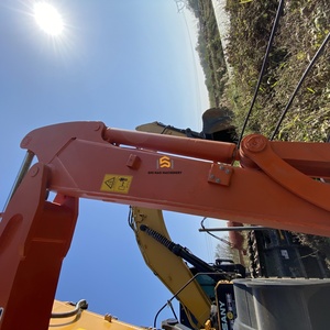 Miniexcavadora ZX60 6T, Auténtica Excavadora Japonesa, Perfecta para Trabajos Residenciales, de Jardinería y Excavación Agrícola Ligera - Product Image 1