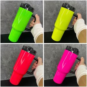 Vasos de 40 oz con Asa, Tapa y Pajita, en Colores Neón con Base Negra Plateada, Grabado Láser, para Deportes al Aire Libre y Viajes - Product Image 4
