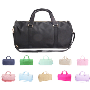 Cadeau personnalisé patchs <span class=keywords><strong>de</strong></span> voyage en nylon imperméable garçons hommes grand jour <span class=keywords><strong>de</strong></span> jeu bagages <span class=keywords><strong>Sport</strong></span> Gym Nylon Weekender <span class=keywords><strong>sac</strong></span> polochon - Product Image 5