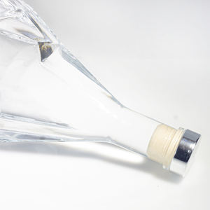 Apfelessig-Getränke Premium Klarglas-Spirituosenflasche für Rum 500ml 700ml Gin Whiskey Wodka Likör Spirituosenflasche - Product Image 4