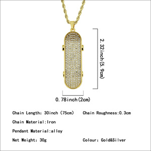 Collier pendentif géométrique en forme de trottinette, style hip-hop, design unique, très tendance, pour hommes, bijoux de mode, vente en gros - Product Image 3