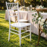 Chaise Chiavari en bois massif de hêtre empilable MULIGNA pour hôtel, événements, mariages, banquets, réceptions, chaises de salle à manger, chaises d'hôtel