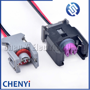 Conector impermeable automático de <span class=keywords><strong>2</strong></span> pines, Conector de arnés de cable de inyector de combustible 13816706 240PC024S8014 para Ssangyong Buick Chevrolet - Product Image 3