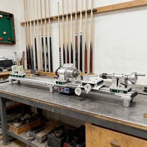 Tour à métaux manuel 450W avec banc en fonte pour la réparation <span class=keywords><strong>de</strong></span> queues <span class=keywords><strong>de</strong></span> billard - Product Image 1