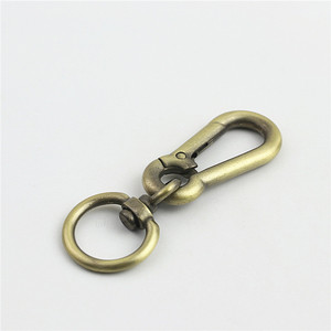 Venta al por mayor de ganchos de metal de resorte de alta calidad de aleación de zinc hebilla giratoria Clip Snap Hook bolsa Accesorios - Product Image 5