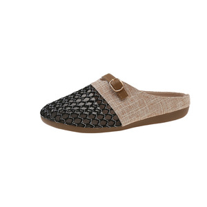 Sandales d'été pour femmes à talon épais, élégantes et tendance, en satin de soie, style coréen, à une seule bride, collection intemporelle - Product Image 6