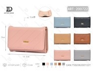 Portafoglio da donna a tre ante di medie dimensioni in materiale PU stile minimalista - Product Image 1
