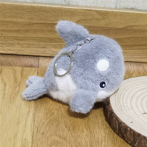 Peluche baleine <span class=keywords><strong>Beluga</strong></span> de 13 cm avec rembourrage en coton et en coton PP, porte-clés et breloque de sac mignons, cadeau pour les fêtes - Product Image 3