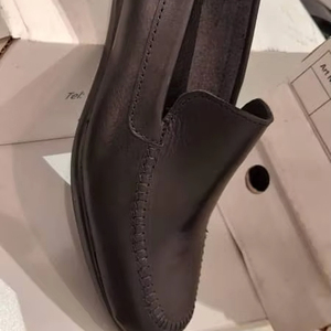 รองเท้าอ็อกซ์ฟอร์ดผู้ชายทรงทางการ รุ่น Rada ผลิตด้วยมือจากวัสดุ PU เหมาะสำหรับทุกฤดูกาล ใช้ในสำนักงาน ชุดยูนิฟอร์มบริษัท - Product Image 1