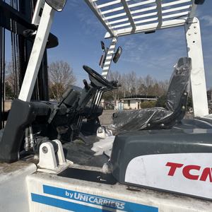 Montacargas <span class=keywords><strong>TCM</strong></span> de 10 Toneladas, Gran Potencia, Adopta Maquinaria Pesada Original Importada, Tiene una Gran Adaptabilidad para Terrenos Difíciles - Product Image 5