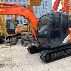Mini-excavatrice sur chenilles Hitachi Zaxis60 de 6 tonnes, d'occasion, 95% neuve, avec certifications CE/EPA, importée du Japon, à prix réduit, à vendre - Product Image 2