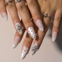 Kuku Akrilik Press-On Bentuk Almond Motif Bunga 3D Polka Dot Retro French Tip, Dapat Disesuaikan dengan Stamping Emas/Pernis Matt/Pernis Gloss CE