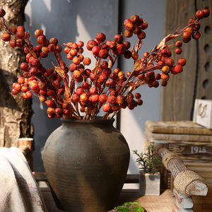Yihua Floral Art Branches artificielles de fruits d'églantier en soie, fleurs séchées, arrangement décoratif, couleurs d'automne - Product Image 1