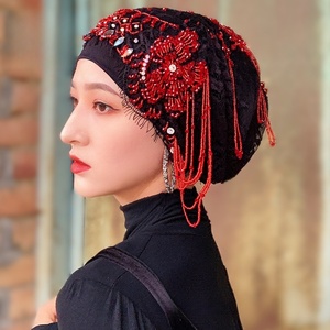 Chapeau voile musulman luxueux fait main en mousseline avec dentelle florale et pompon perlé lourd - Product Image 4