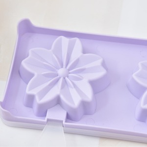 Molde para cubitos de hielo con forma de pata de gato, 2 cavidades, fácil de desmoldar, para hacer paletas de helado, uso en verano - Product Image 2