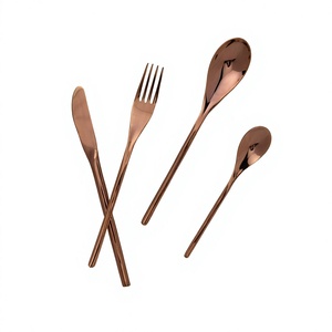 Ensemble de couverts modernes en cuivre avec couteau, fourchette et cuillère en acier inoxydable poli miroir, vaisselle pour la maison et la salle à manger - Product Image 1