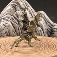 Fábrica al por mayor estatua de Warcraft adornos de dragón de latón decoraciones de dragón mágico