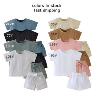 Set Estivo in Cotone Biologico per Bambini, Maglietta a Maniche Corte e <span class=keywords><strong>Pantaloni</strong></span>, Completo 2 Pezzi per Bambine e Bambini - Product Image 3